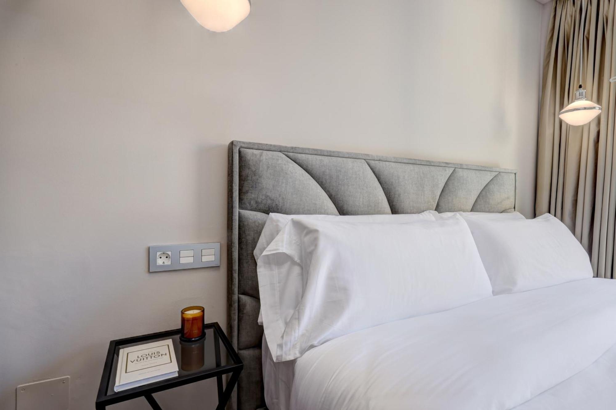 Palm Suites เอสเตโปนา ภายนอก รูปภาพ